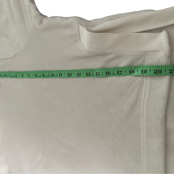 ATHLETA Double Cozy Karma Funnel Neck Sweatshirt SMALL Sea Salt White Top GUC - Picture 10 of 13
